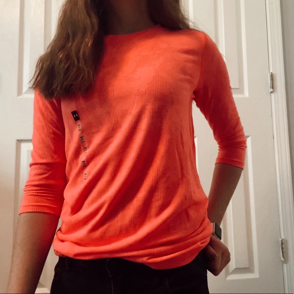 under armour ventilated top